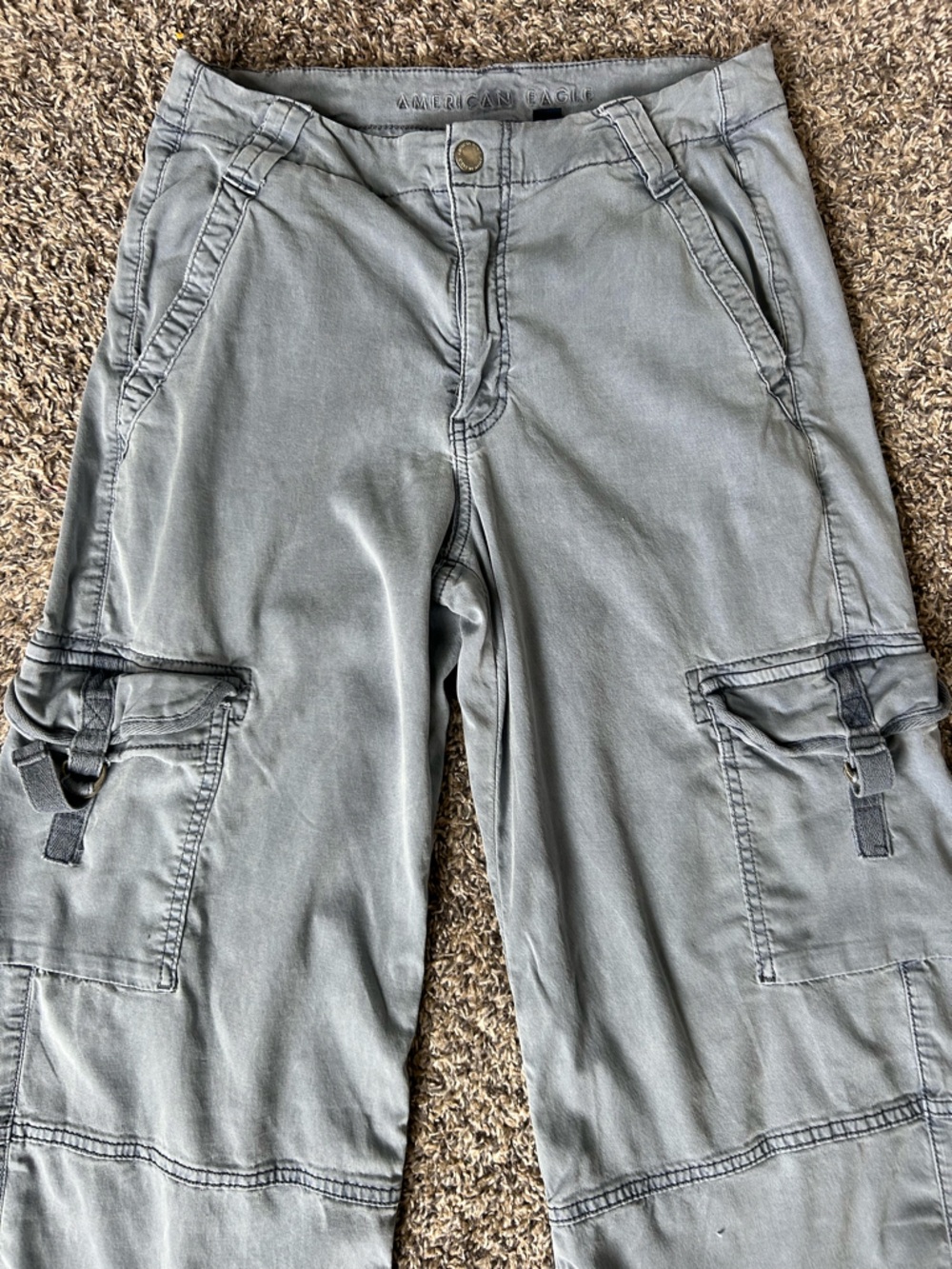 American Eagle Outfitters Light Blue wide leg Cargo Pants size 4 - Picture 2 of 11